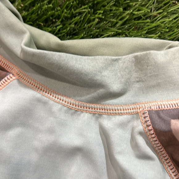 Boys Gymboree Rashguard Swim Top - Picture 4 of 4